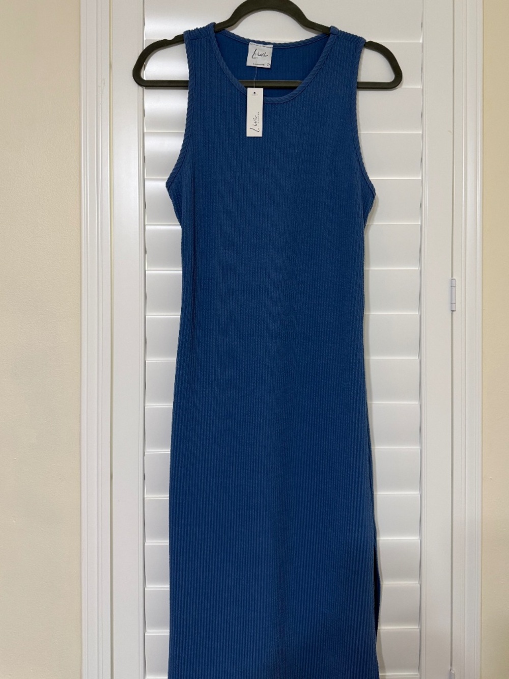 NWT Tank style casual blue Livi long dress size L. Slit on both sides.